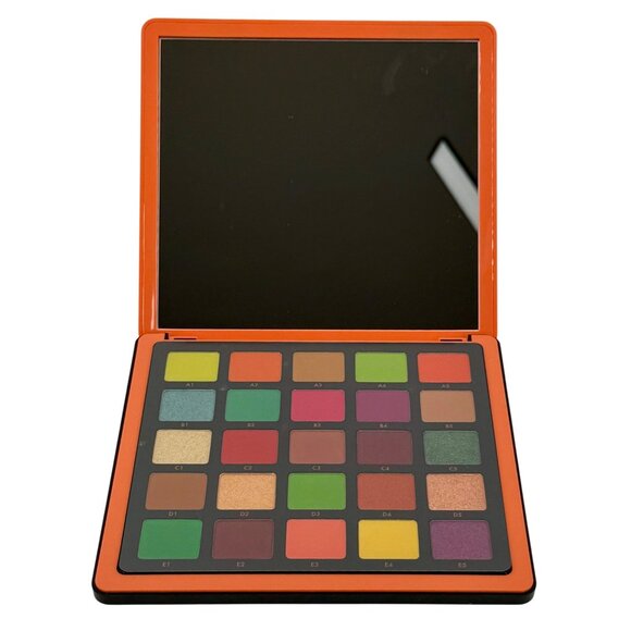 NIB Anastasia Beverly Hills Norvina Vol 3 PR Box Set Eyeshadow Palette & Primer - Picture 6 of 15